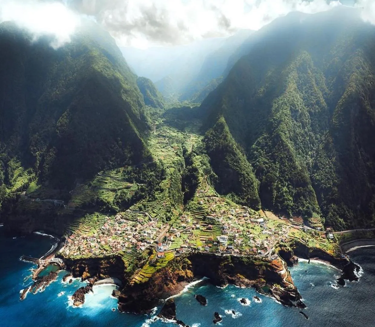 Hostel North Madeira Guesthouse Seixal